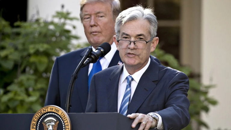 Ông Trump hứa không hất ghế Chủ tịch Fed của ông Powell