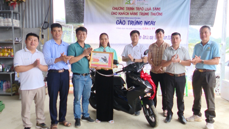 Sơn La: Khách hàng của công ty Syngenta Việt Nam đã trúng giải đặc biệt