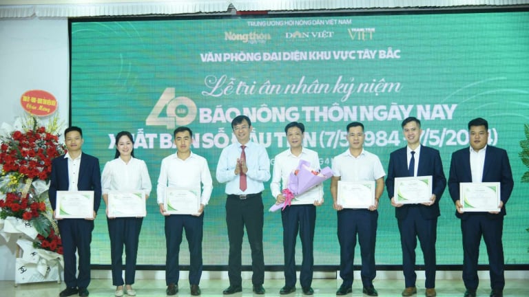 Báo Nông thôn Ngày nay tổ chức lễ tri ân kỷ niệm 40 năm xuất bản số báo đầu tiên tại khu vực Tây Bắc