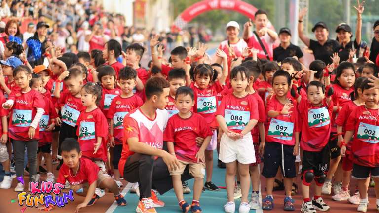 AIA Việt Nam mang đến sân chơi bổ ích cho các em nhỏ thông qua chuỗi sự kiện 'Kids Fun Run'