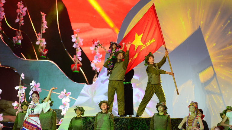 Chương trình nghệ thuật đặc biệt “Điện Biên Phủ - Mốc vàng lịch sử”