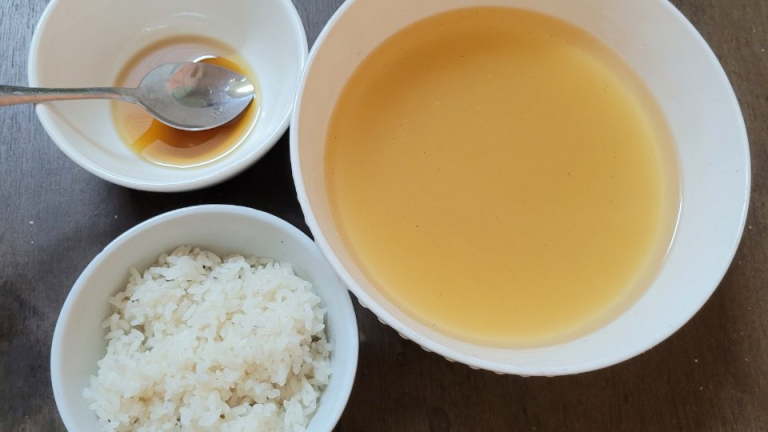 Kể chuyện làng: Nhớ ang mỡ lợn những ngày tuổi thơ