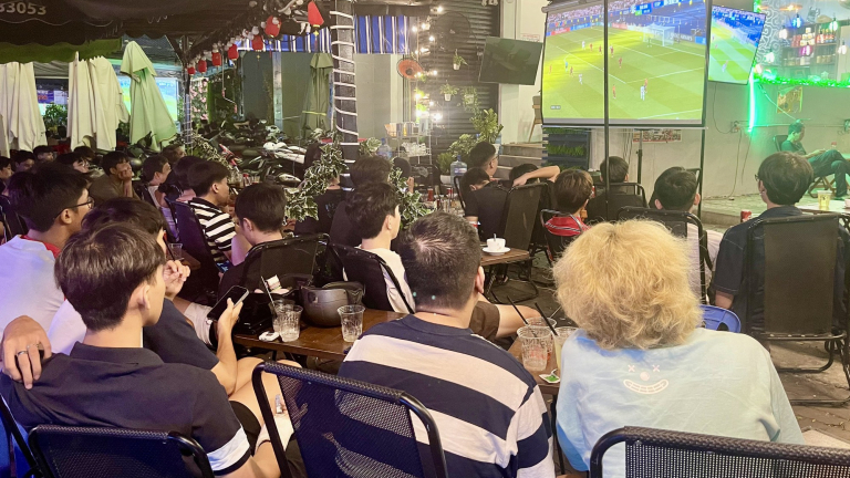 Giới trẻ Sài Gòn 'đặt cửa' Bellingham ở EURO 2024