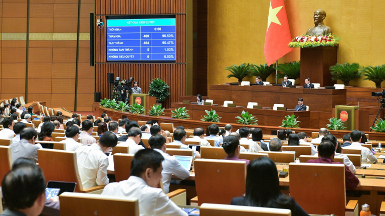 Chủ tịch UBND các cấp của Hà Nội có quyền yêu cầu cắt điện, nước công trình vi phạm 