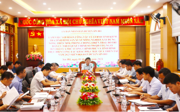 Sìn Hồ đẩy mạnh phong trào xây dựng nông thôn mới ở các xã, bản
