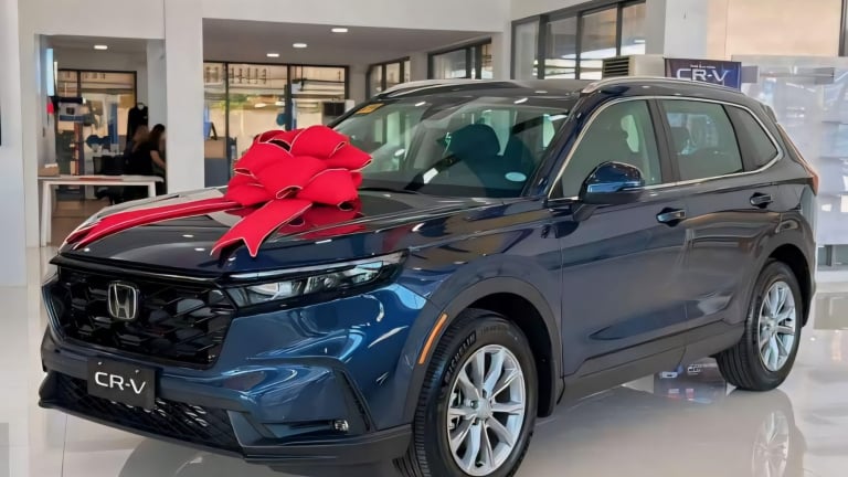Hàng loạt xe giảm 100% lệ phí trước bạ: Honda CR-V có tên, xe sang cũng ưu đãi