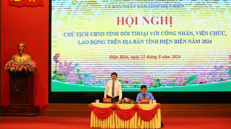 Chủ tịch UBND tỉnh Điện Biên đối thoại với đoàn viên, người lao động 