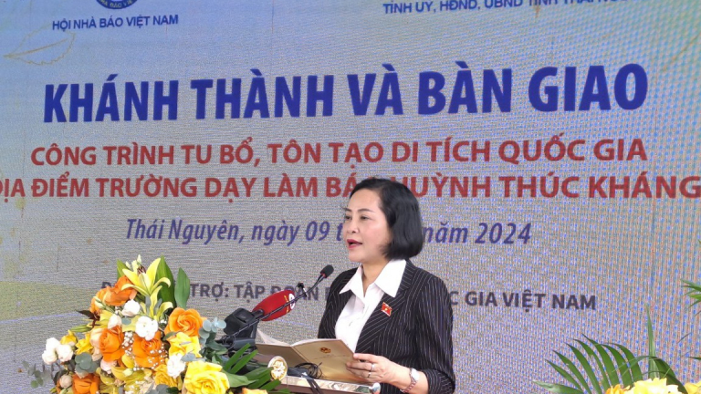 Phó Chủ tịch Quốc hội Nguyễn Thị Thanh dự lễ khánh thành di tích Quốc gia - Trường dạy làm báo Huỳnh Thúc Kháng