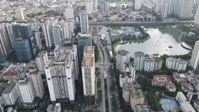 Vì sao từ năm 2025, nhà đầu tư 'ôm' chung cư có thể gặp rủi ro?
