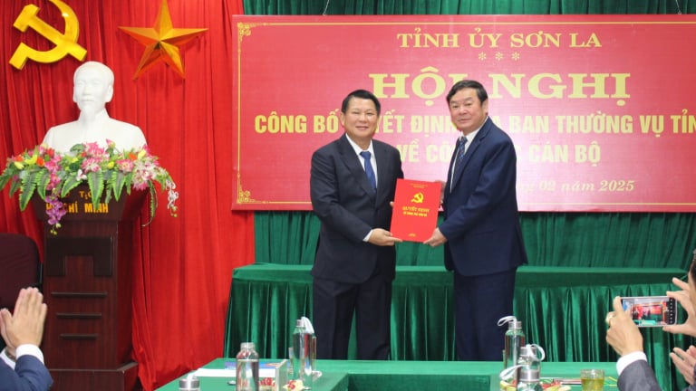 Bí thư Huyện ủy Mường La được giới thiệu bầu giữ chức Chủ tịch Hội Nông dân tỉnh Sơn La