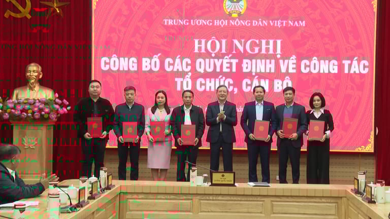 Trung ương Hội Nông dân Việt Nam tổ chức Hội nghị công bố các Quyết định về công tác tổ chức, cán bộ