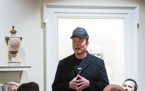 Mạng xã hội X bị tấn công khắp toàn cầu, tỷ phú Elon Musk tuyên bố có dấu vết bàn tay Ukraine