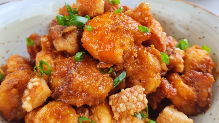 Loại thịt có protein như sữa, trứng, còn giàu omega-3, đem rim với tóp mỡ 'đánh bay' cả nồi cơm