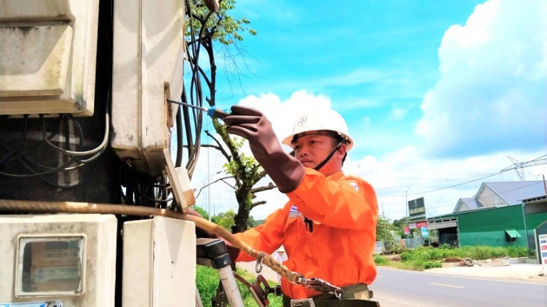 PC Đắk Nông: Nỗ lực thực hiện mục tiêu tiết kiệm điện năm 2025