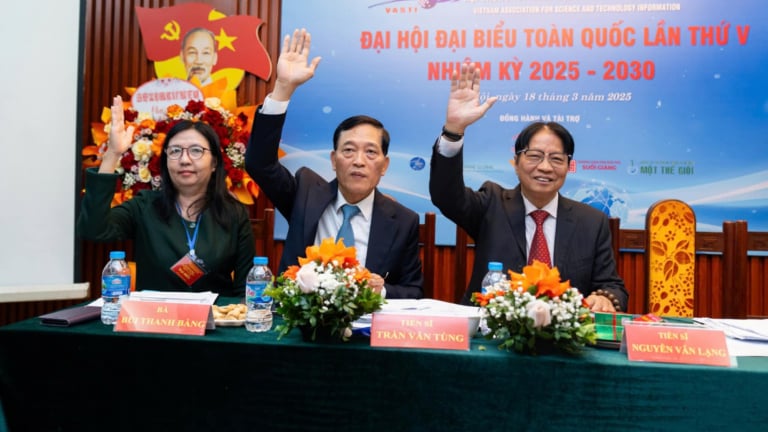 Nguyên Thứ trưởng Bộ Khoa học và Công nghệ đắc cử Chủ tịch Hội VASTI