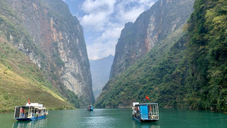 Nếu Hà Giang sáp nhập, tên gọi đèo Mã Pí Lèng, cột mốc số 0 Hà Giang sẽ như thế nào?