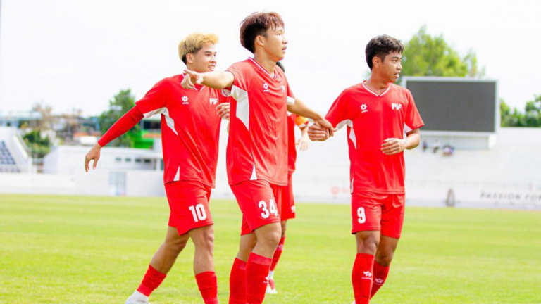 Tin chiều 3/3: HLV Kim Sang-sik triệu tập 'Messi Hà Tĩnh' Lê Anh Đức?