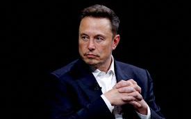Tỷ phú Elon Musk tuyên bố nóng: Mặt trận Ukraine sẽ sụp đổ nếu tôi tắt Starlink
