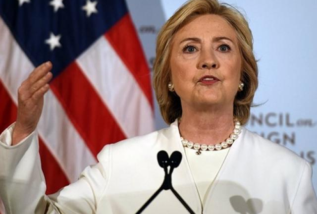 Bà Clinton: Putin 'ỷ lớn hiếp bé'