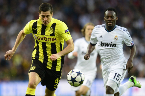 Dortmund muốn bán Lewandowski cho Chelsea