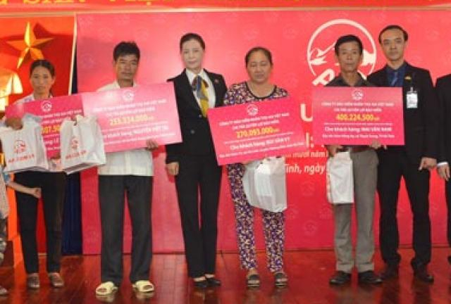 Bảo hiểm AIA chi trả hơn 1,2 tỷ đồng cho khách hàng