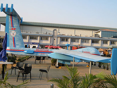 Ấn Độ "khát" bộ phận đặc biệt cho UAV siêu tàng hình