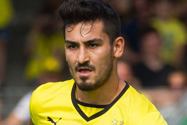Arsenal quyết nẫng Gundogan trước mũi M.U