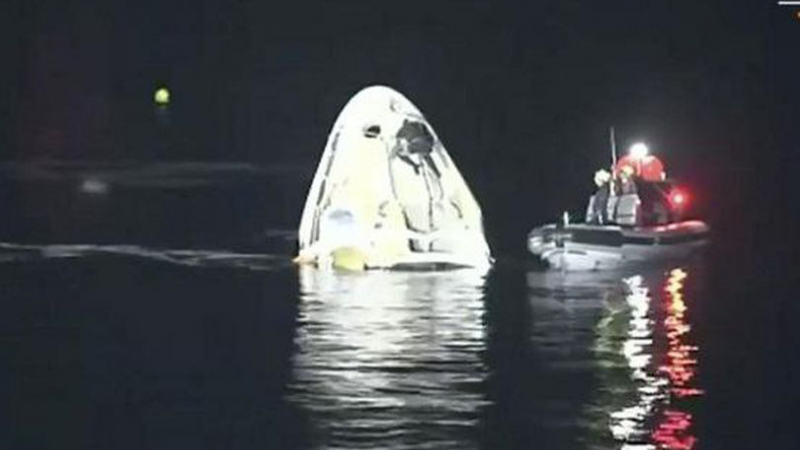 Video: Hình ảnh SpaceX đưa 4 phi hành gia ISS trở về Trái Đất trong đêm
