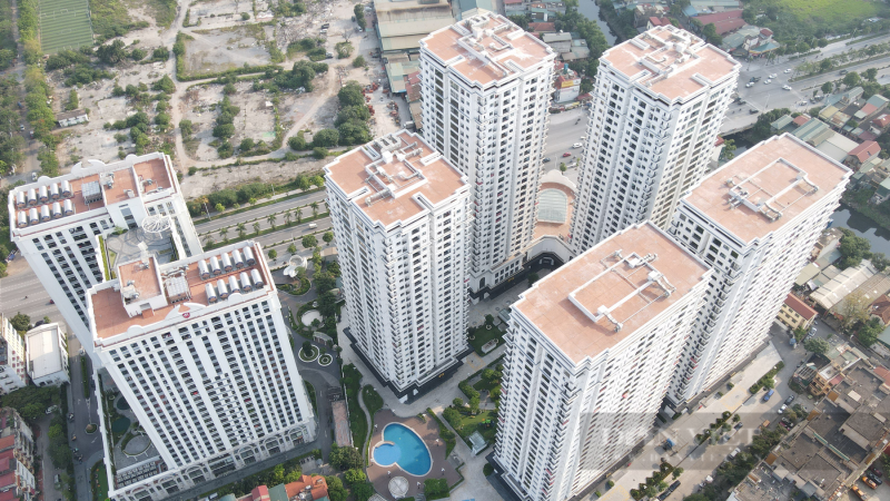 Từ “Bom nợ” Evergrande, chuyên gia cảnh báo các “ông lớn” bất động sản