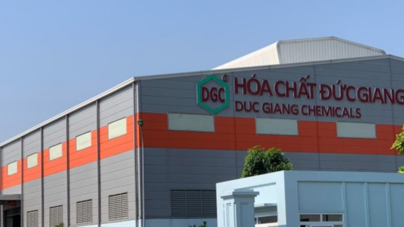 Thị giá về đáy 14 tháng, Chủ tịch Hóa Chất Đức Giang (DGC) gửi tâm thư hé lộ lợi nhuận tháng 10 và 11