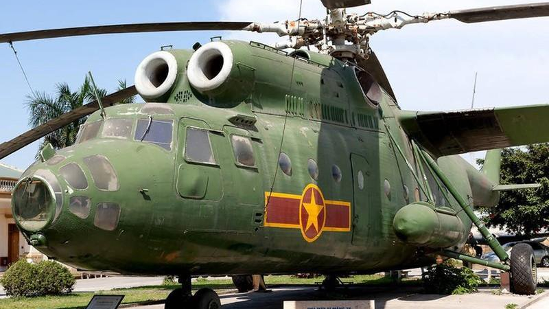 Trực thăng khổng lồ Mi-6 giúp tiêm kích MiG Việt Nam gây bất ngờ lớn cho phi công Mỹ