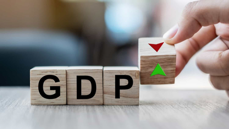 Xuất khẩu phục hồi, Maybank tăng dự báo GDP Việt Nam 2023 lên 4,8%