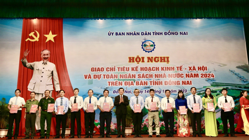 Đồng Nai chấn chỉnh tư tưởng bàn lùi, làm việc cầm chừng, phấn đấu GRDP 2024 tăng 6,5-7,0%
