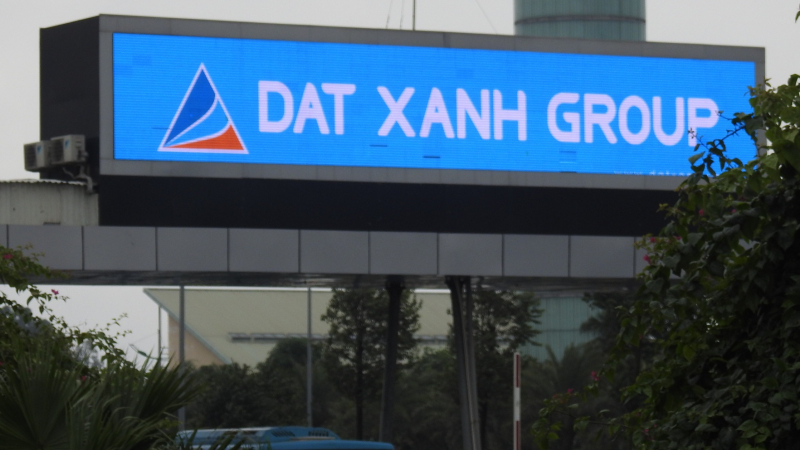 Anh trai Chủ tịch DXG Lương Trí Thìn bán thành công hơn 5 triệu cổ phiếu
