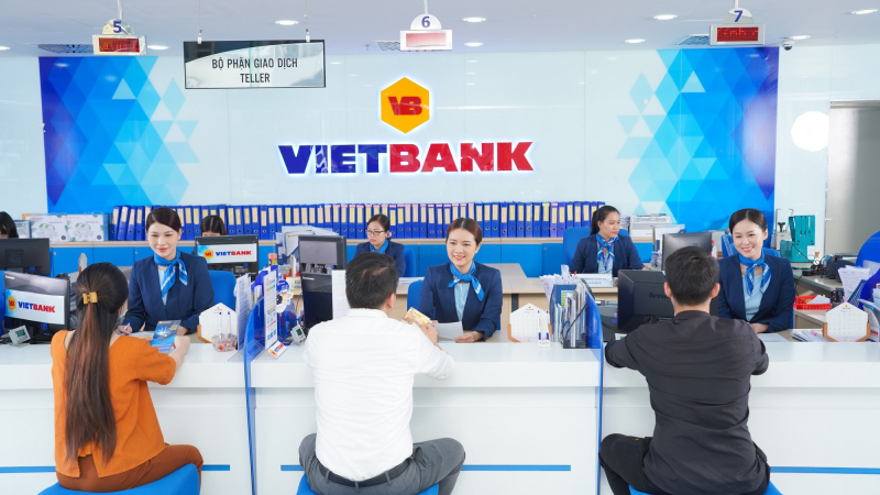 Vietbank gia tăng số hóa và dành nhiều ưu đãi cho hộ kinh doanh, tiểu thương