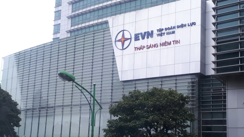 Số nợ 'khủng' gần 1 tỷ USD của Tập đoàn điện lực EVN với PVN do đâu?