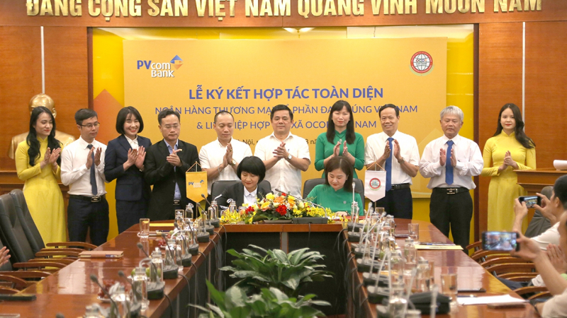 PVcomBank và OCOP hợp tác toàn diện, cam kết mang lại giá trị tốt nhất cho khách hàng và cộng đồng