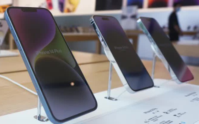 Thị trường smartphone toàn cầu bước vào năm tồi tệ nhất thập kỷ