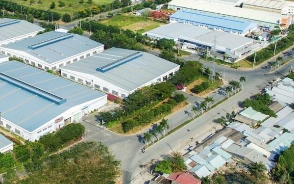 Giao dịch không báo cáo, người có liên quan đến lãnh đạo ITA bị phạt hơn 1 tỷ đồng