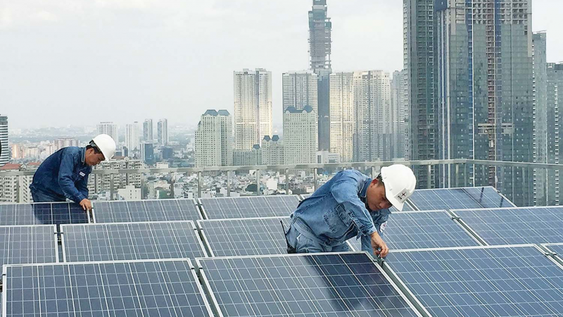 Thống nhất giá bán điện mặt trời mái nhà tự sản, tự tiêu dôi dư nối lưới cho EVN