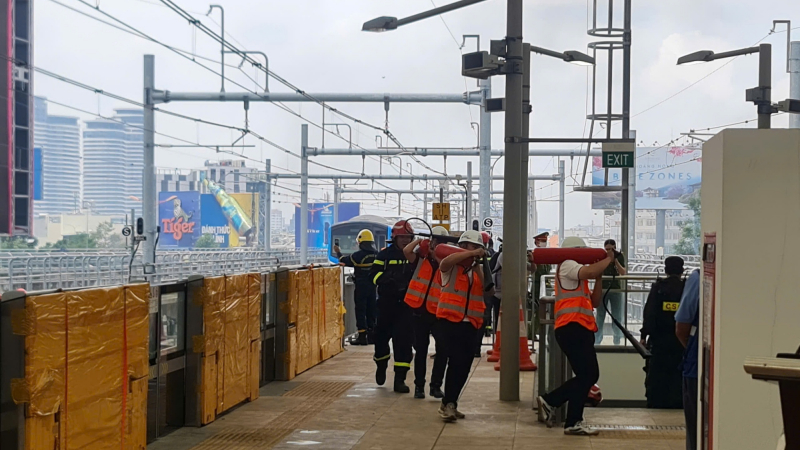 Hơn 1.000 người tham gia diễn tập PCCC ở tuyến metro số 1 Bến Thành - Suối Tiên