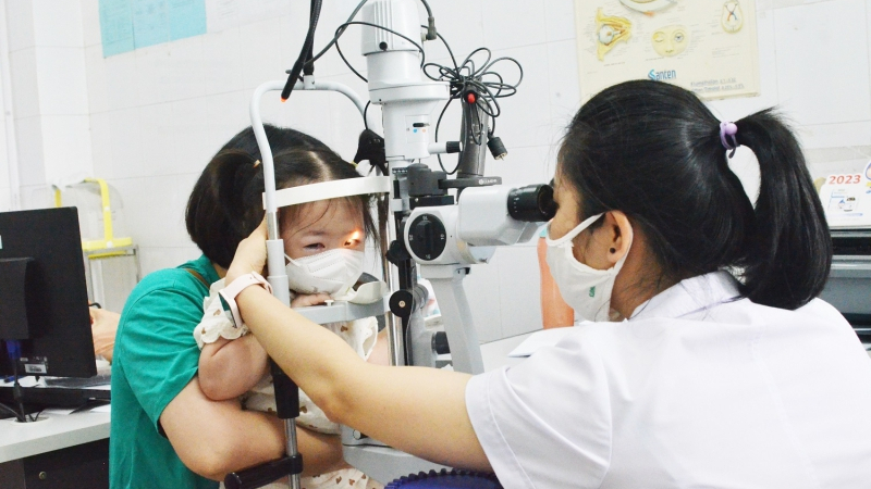 Đề xuất thêm nhiều quyền lợi cho người bệnh có BHYT