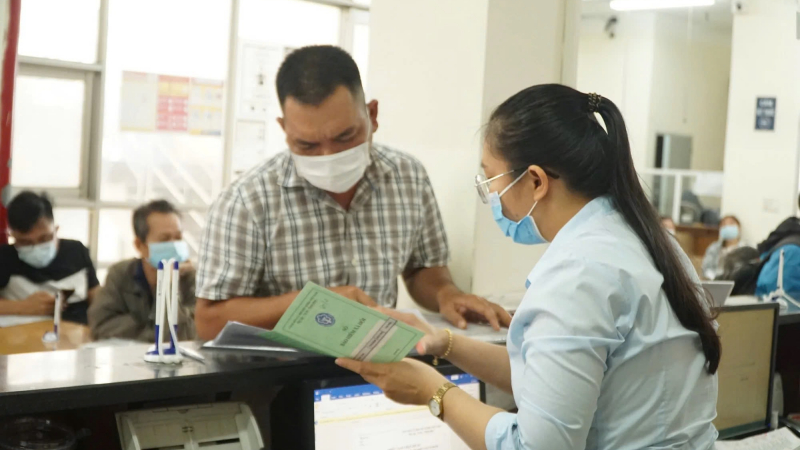 TP.HCM điều chỉnh lịch chi trả lương hưu, trợ cấp BHXH thế nào?