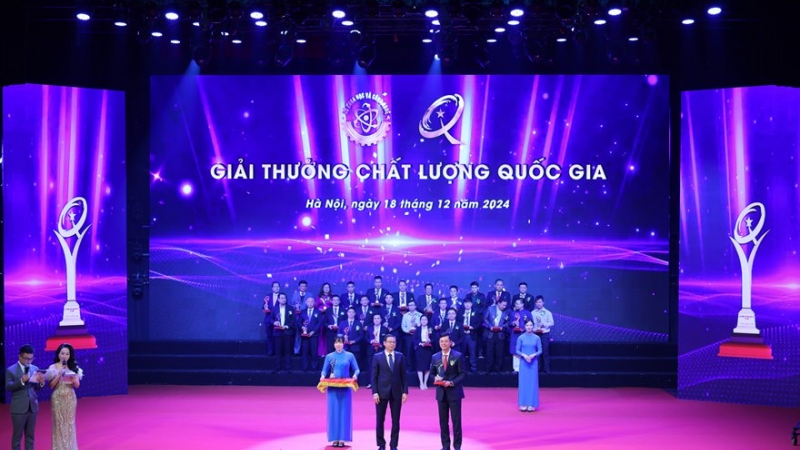 Agribank vinh dự đạt Giải thưởng Chất lượng Quốc gia năm 2022 và 2023