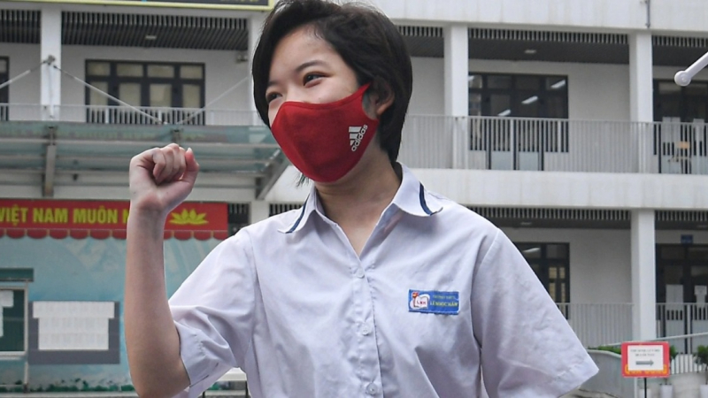Hà Nội dự tính chi gần 1.300 tỷ đồng để giữ mức học phí như năm Covid-19