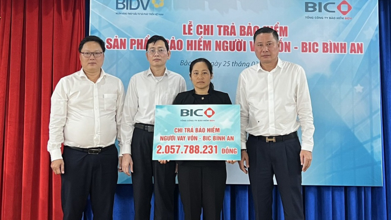 BIC chi trả hơn 2 tỷ đồng quyền lợi bảo hiểm cho khách hàng vay vốn tại Lâm Đồng