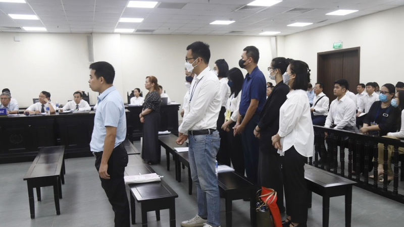 Xét xử vụ Chủ tịch Vimedimex: Các lãnh đạo, cán bộ Hà Nội có liên quan vắng mặt tại tòa