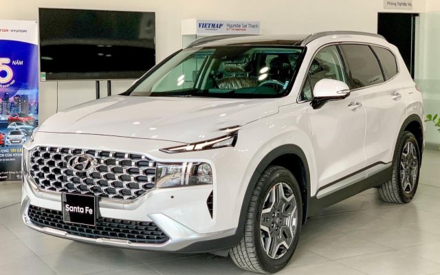 Giá xe Hyundai Santa Fe lăn bánh tháng 6/2024: Giảm 'sốc' giá niêm yết khi Ford Everest, Toyota Fortuner đều giảm