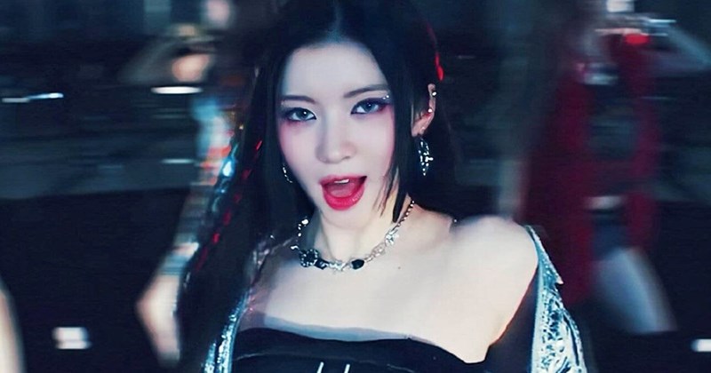 Phân đoạn rap nhanh của Asa (Baby Monster) trong MV “Forever' gây sốt
