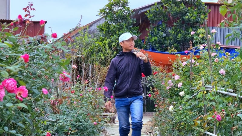 Lần đầu tiên có anh nông dân Bắc Giang sở hữu kênh Youtube, TikTok triệu view, ai vào xem cũng thích